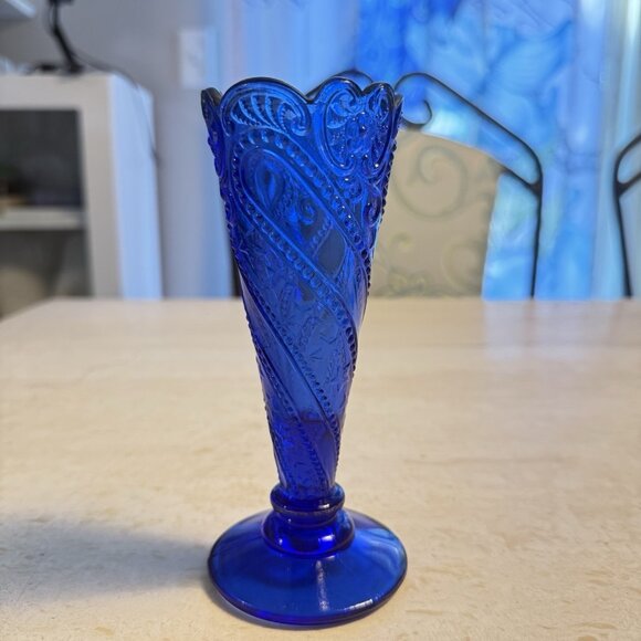 Vintage LE Smith Beaded Scroll & Stars Blue Glass Bud Vase 6" - Picture 3 of 7